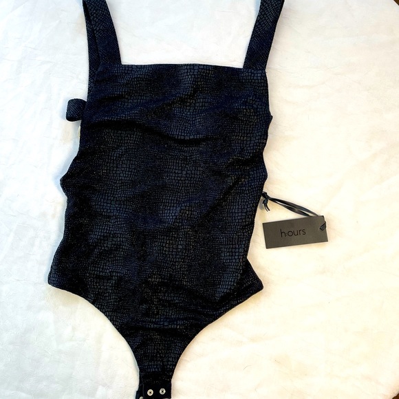 Snake texture Sexy body suit - Picture 2 of 6